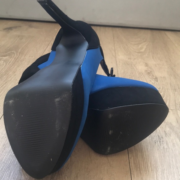 Heels - Picture 6 of 8